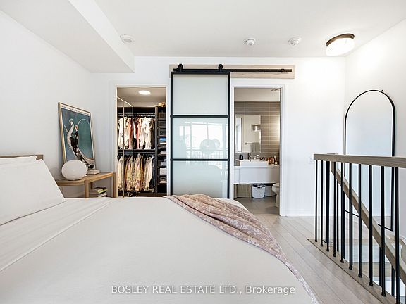 5th image of 5 Hanna Ave #302