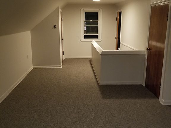 4th image of 5522 Ira Ave