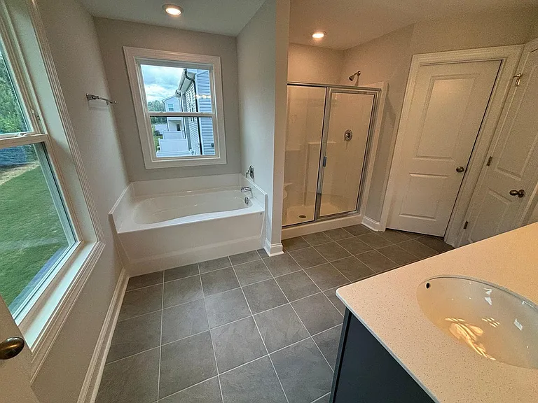520 Barrington Row Ave — Photo 15