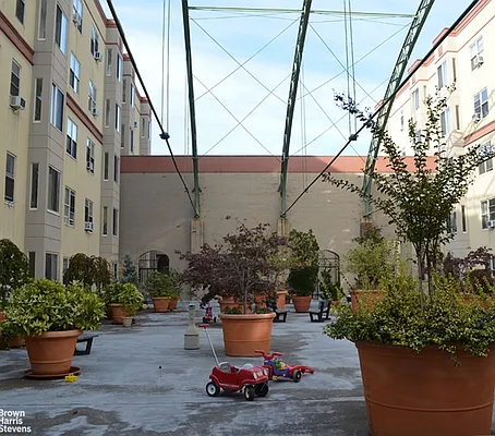 Rented by Brown Harris Stevens | media 27