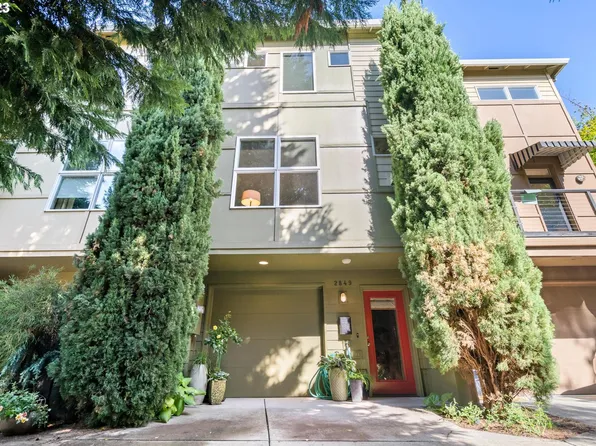 2849 SE Schiller St, Portland, OR 97202