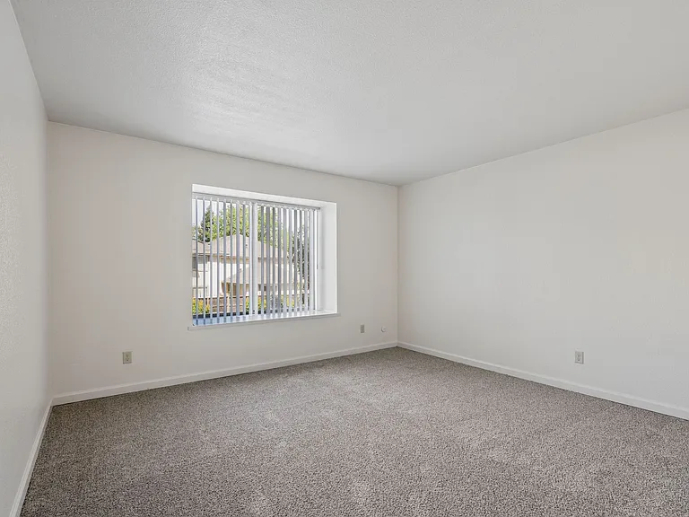 2950 Portage Bay — Photo 59