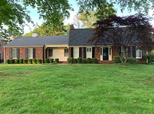 2301 Northfield Dr, Northfield, KY 40222