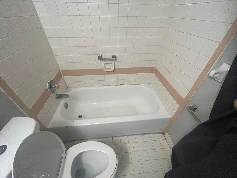 8712 Eight Frankford Ave #6A — Photo 2