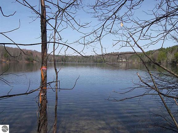 2nd image of W Armstrong Lake Trail B 1