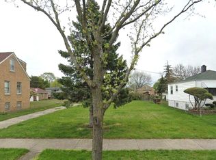 4515 Clinton Ave, Berwyn, IL 60402