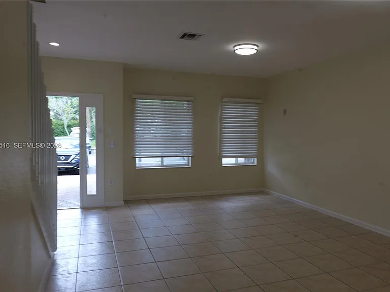 8220 SW 25th Ct — Photo 16