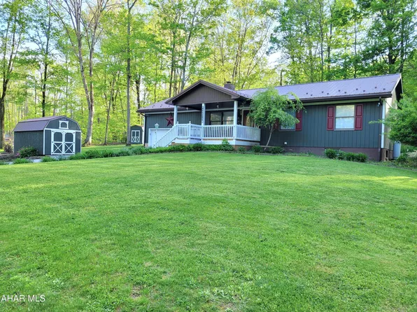 2265 Frosty Hollow Rd, Roaring Spring, PA 16673