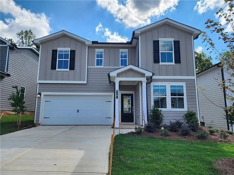 4 bed, 3.0 bath, 2406 sqft, $2,500 — Photo 2