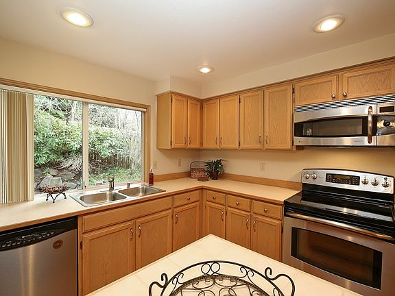 2nd image of 4312 245th Ave SE