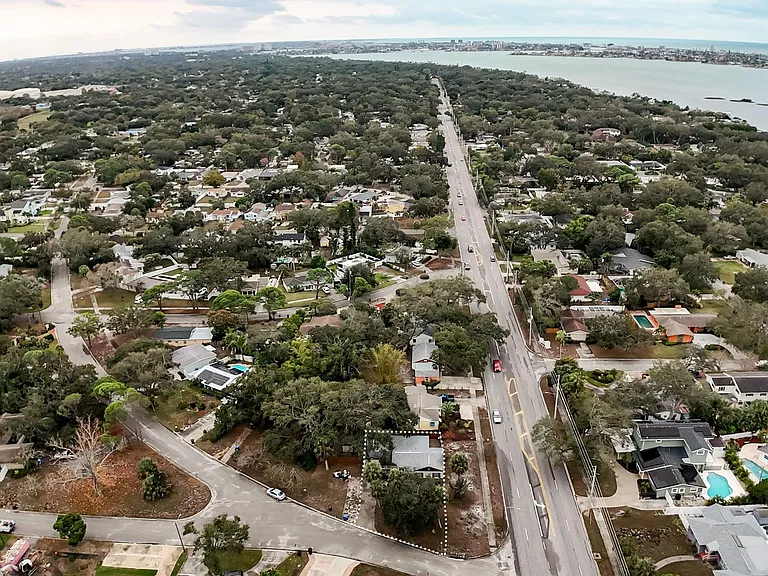 3546 Boca Ciega Dr N — Photo 11