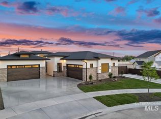 9975 W Gladiola Ct, Star, ID 83669