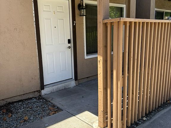 2nd image of 320 Franciscan Ct #7