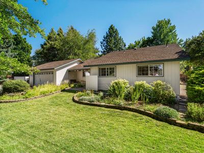 21081 Gardenia Ave, Bend, OR, 97702