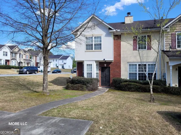 6104 Camden Forrest Ct, Riverdale, GA 30296
