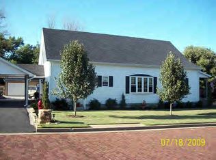 1230 Scott Ave, Fort Scott, KS 66701