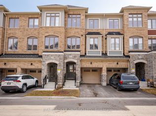 9 Nautical Way, Whitby, ON L1N 0N2