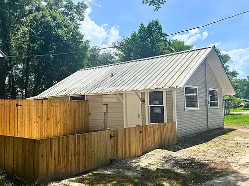 5168 Crooked Ln Photo 1