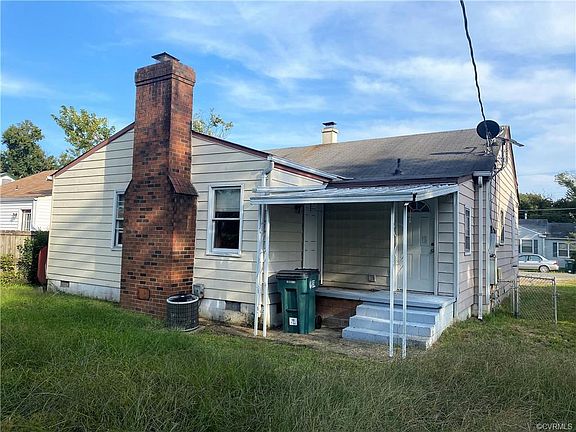 2nd image of 224 N Kalmia Ave