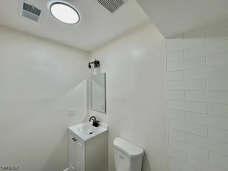 156 Ridgewood Ave #1 — Photo 41