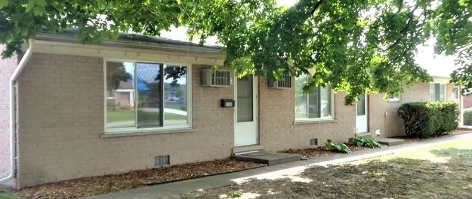 1 bed, 500 sqft, $900 — Photo 1
