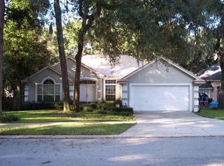 6143 Winding Bridge Dr, Jacksonville, FL 32277