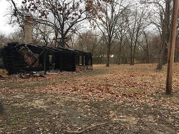 5th image of 6210 SE 37th St