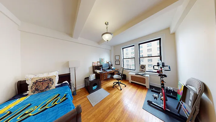 Rented by Bond New York | media 55