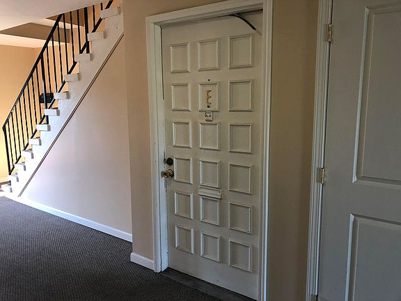 4th image of 4773 Olentangy River Rd #4773E