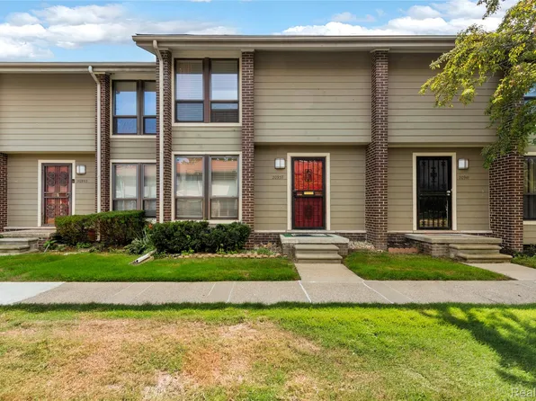 20937 Sherman Ave, Southfield, MI 48033