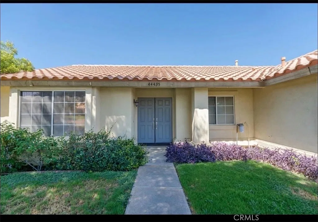 4 bed, 1887 sqft, $3,900 — Photo 1