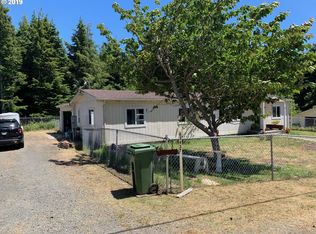 63437 Mobilane Rd, Coos Bay, OR 97420