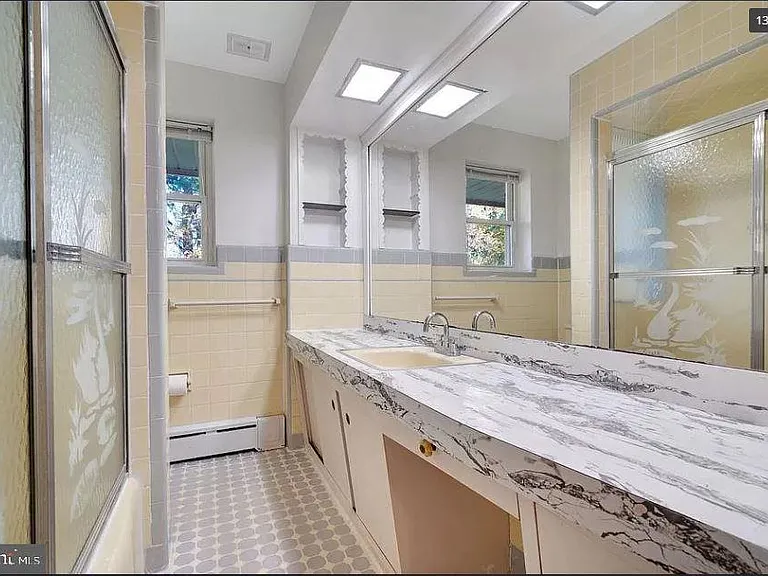 127 Carter Rd — Photo 10