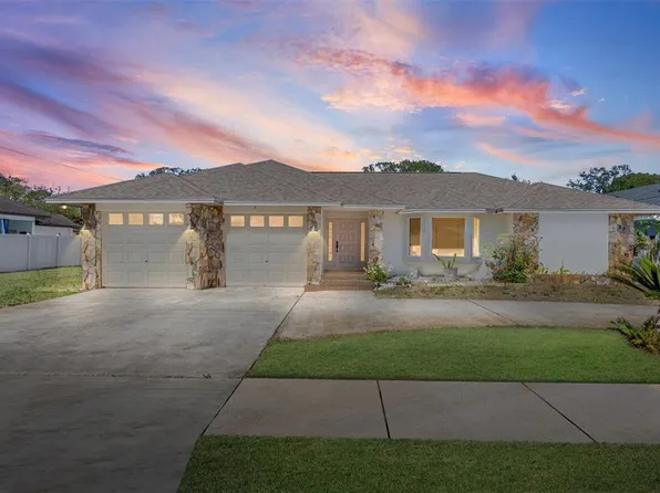 12467 94th Ave, Seminole, FL 33772