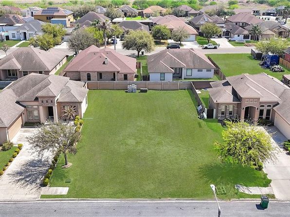 209 N 16th St, Hidalgo, TX 78557
