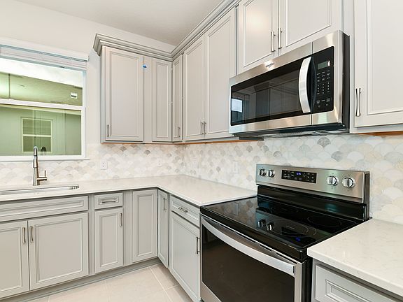 4th image of 17352 Million Lakes Ct