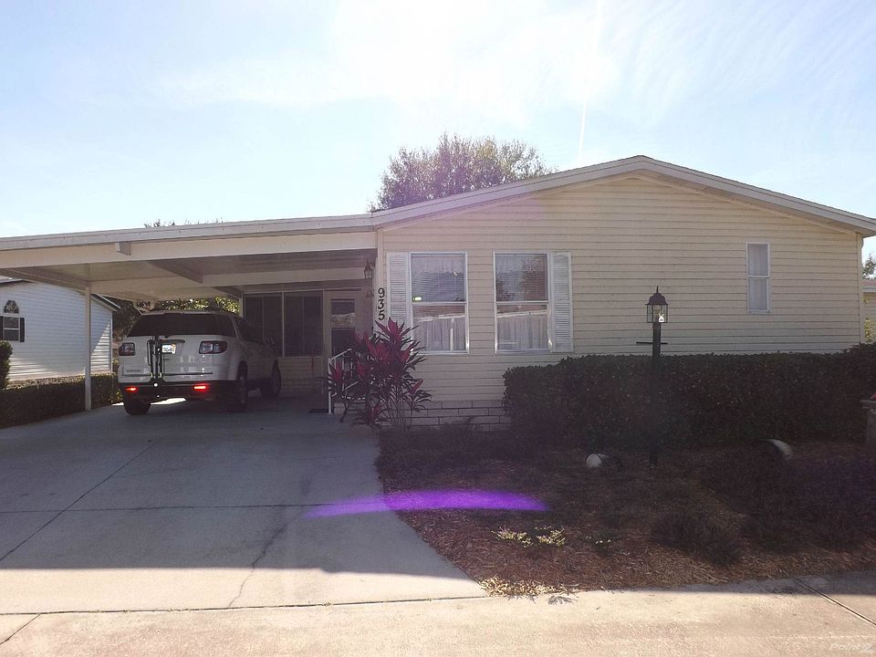 935 Ridge Drive