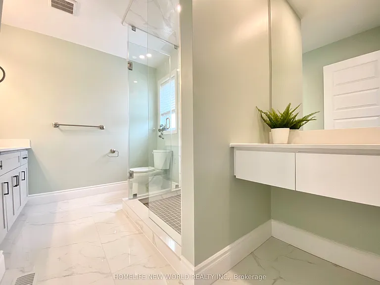 70 McLean Ave — Photo 11
