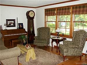 3rd image of 259 Broezel Ave