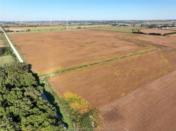7982 10th Line, Chatham Kent, ON N0P 1G0