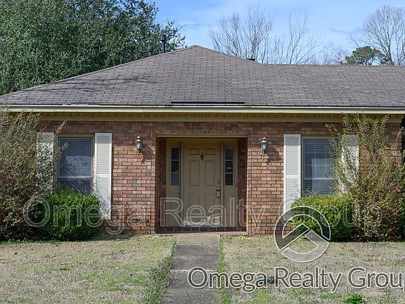 3rd image of 6025 Forest Grove Ct
