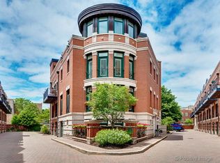 422 W Armitage Ave #C120, Chicago, IL