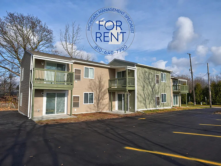 816 Asylum St — Photo 1