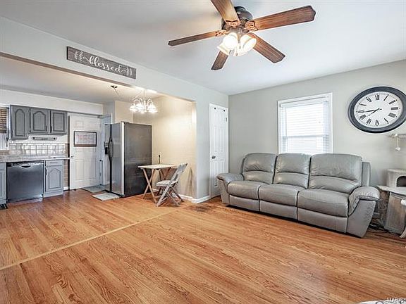 3rd image of 10642 Saint Henry Ln