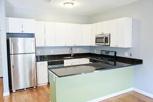 23 Evergreen St Photo 1
