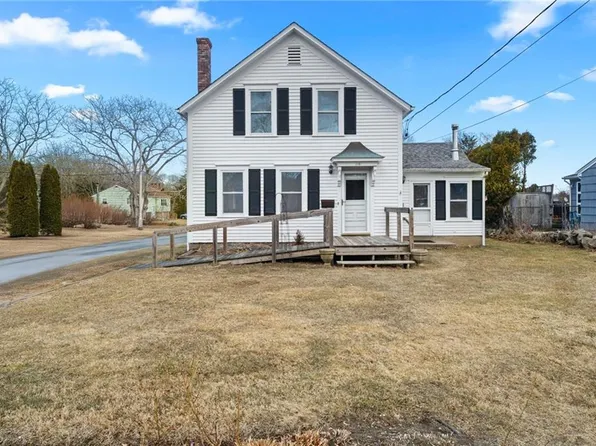 113 Whitford St, South Kingstown, RI 02879