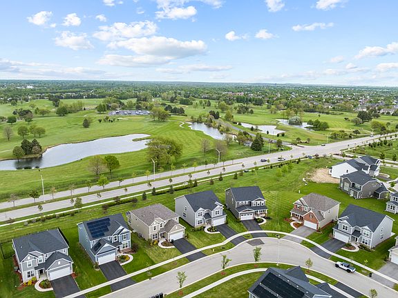 4th image of 2116 Bent Grass Way
