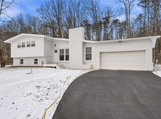 284 Myoma Rd, Mars, PA 16046