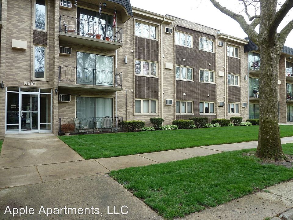 1st image of 11015 S Keating Ave APT 3NE