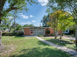 106 Bella Vista, San Antonio, TX 78228